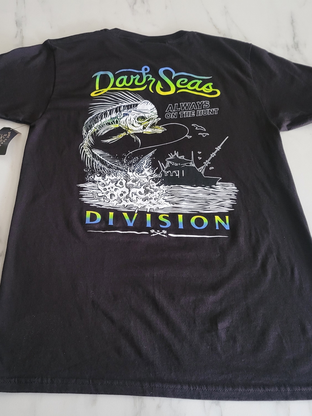 NWT Dark Seas Night Waters Graphic Tee Men's Small